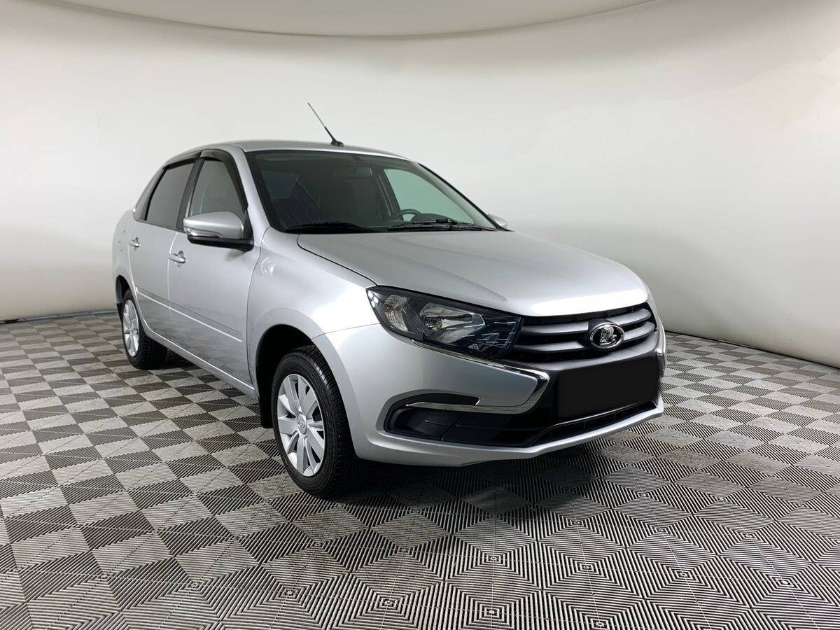 Lada (ВАЗ) Granta с пробегом — 2024 год. Фото: #2