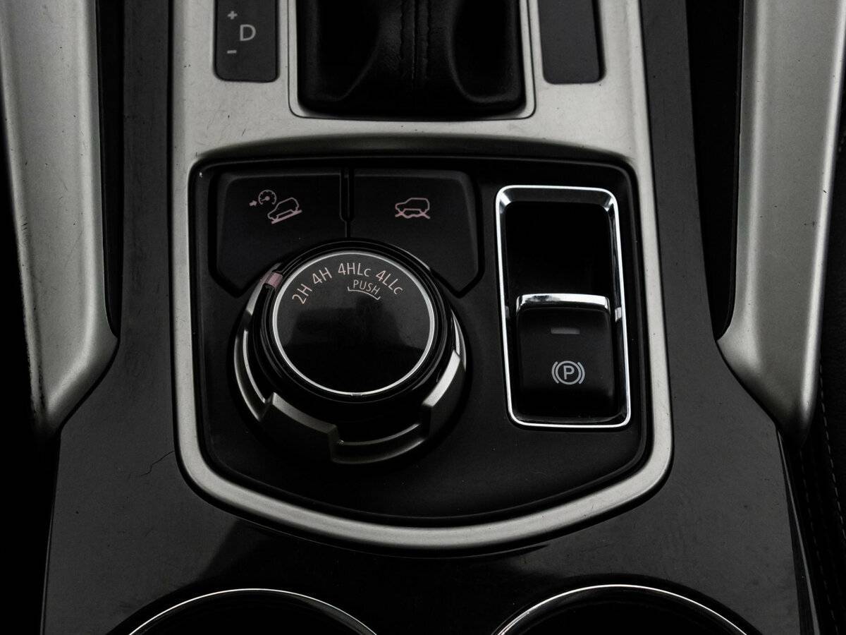 Mitsubishi Pajero Sport с пробегом — 2018 год. Фото: #15