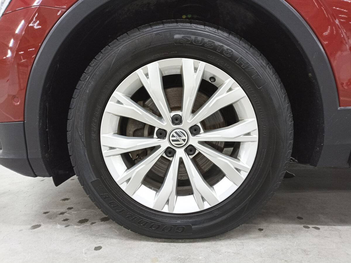 Volkswagen Tiguan с пробегом — 2018 год. Фото: #17