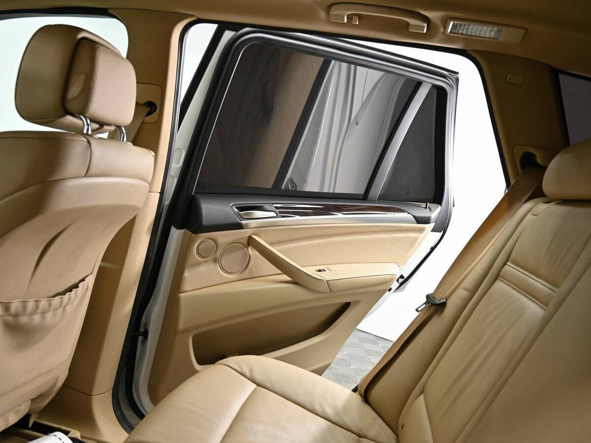 BMW X5 с пробегом — 2012 год. Фото: #16