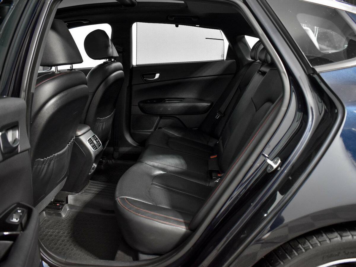 Kia Optima с пробегом — 2016 год. Фото: #10