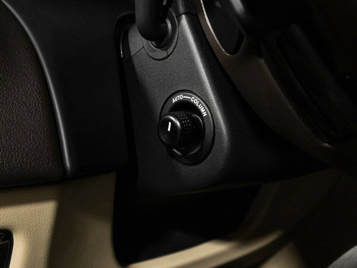 Jaguar XJ с пробегом — 2014 год. Фото: #19