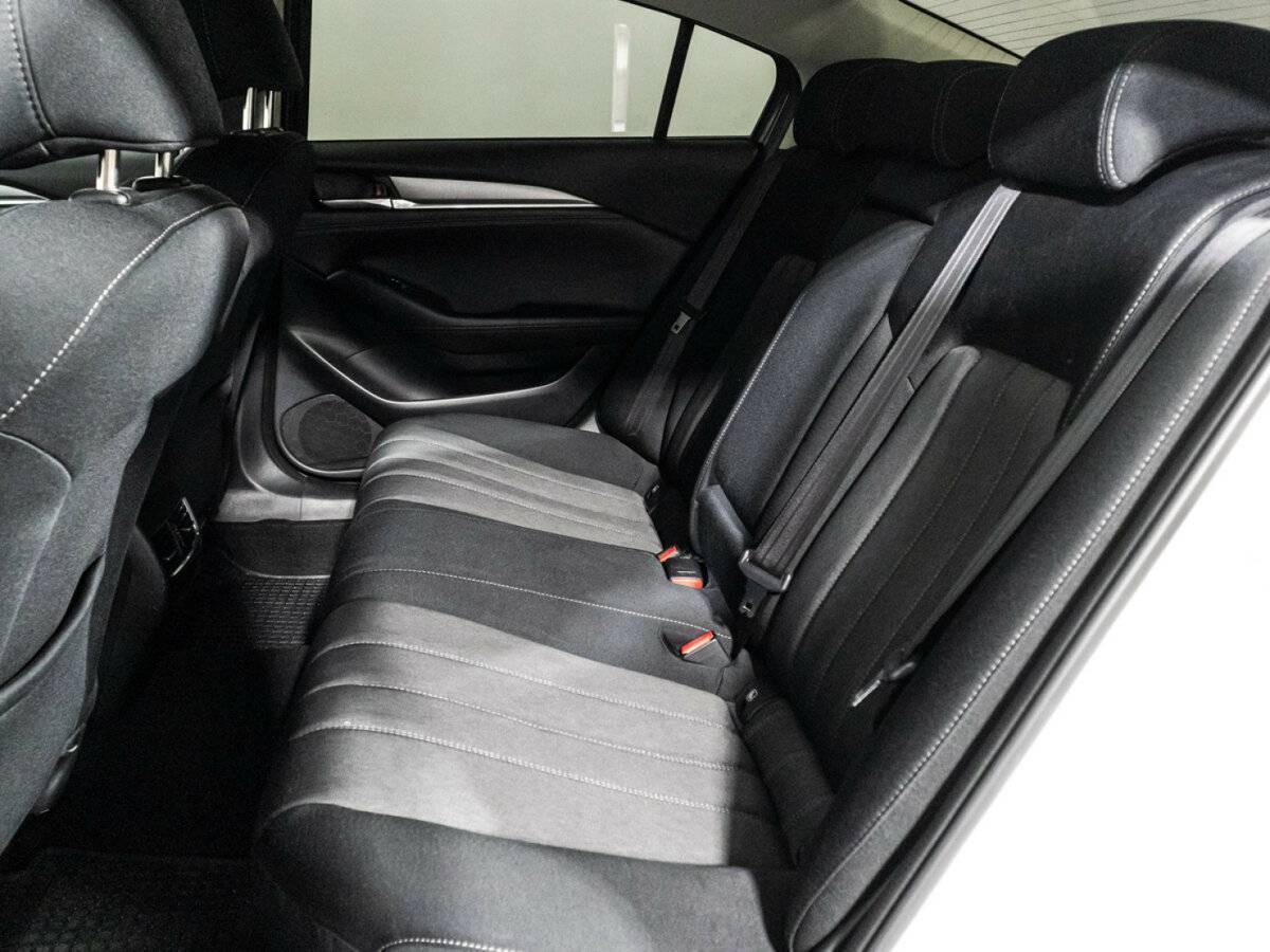 Mazda 6 с пробегом — 2019 год. Фото: #9