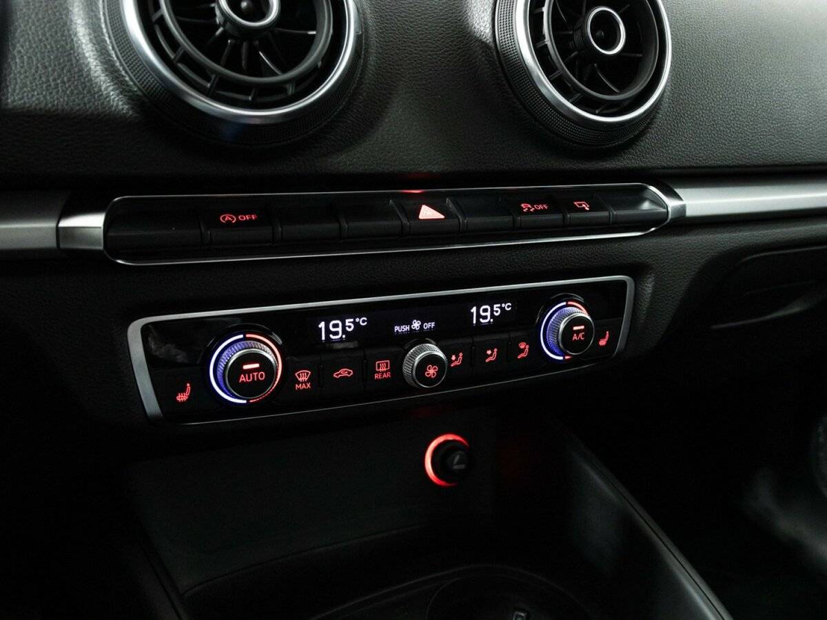 Audi A3 с пробегом — 2015 год. Фото: #14