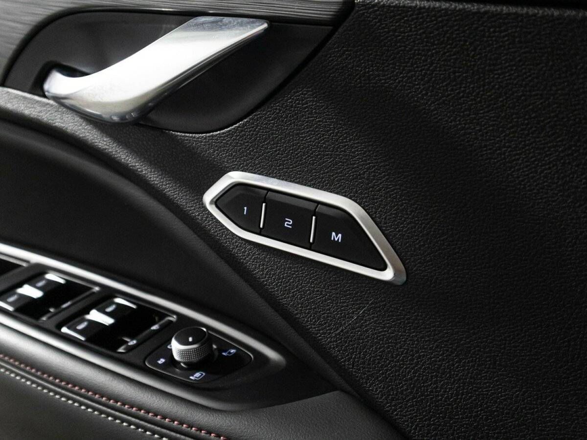 Geely Tugella с пробегом — 2023 год. Фото: #18