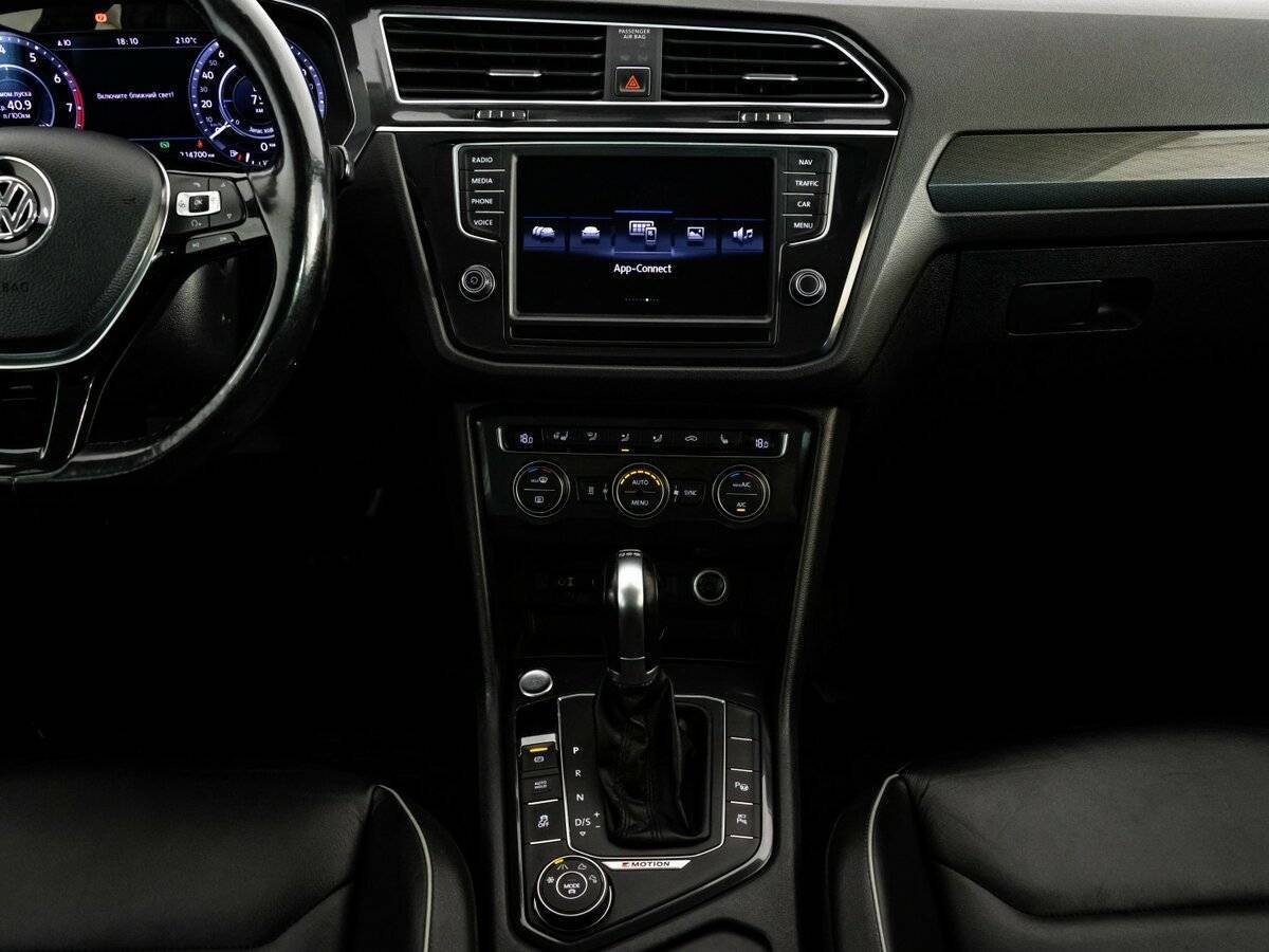 Volkswagen Tiguan с пробегом — 2017 год. Фото: #13