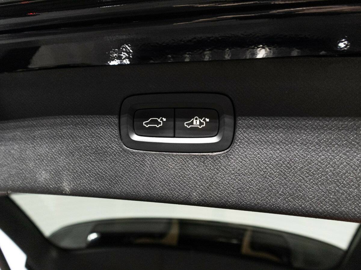 Volvo XC90 с пробегом — 2015 год. Фото: #14