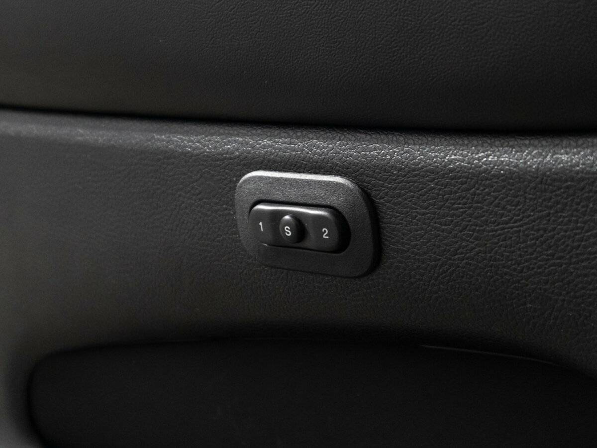 Jeep Grand Cherokee с пробегом — 2014 год. Фото: #18