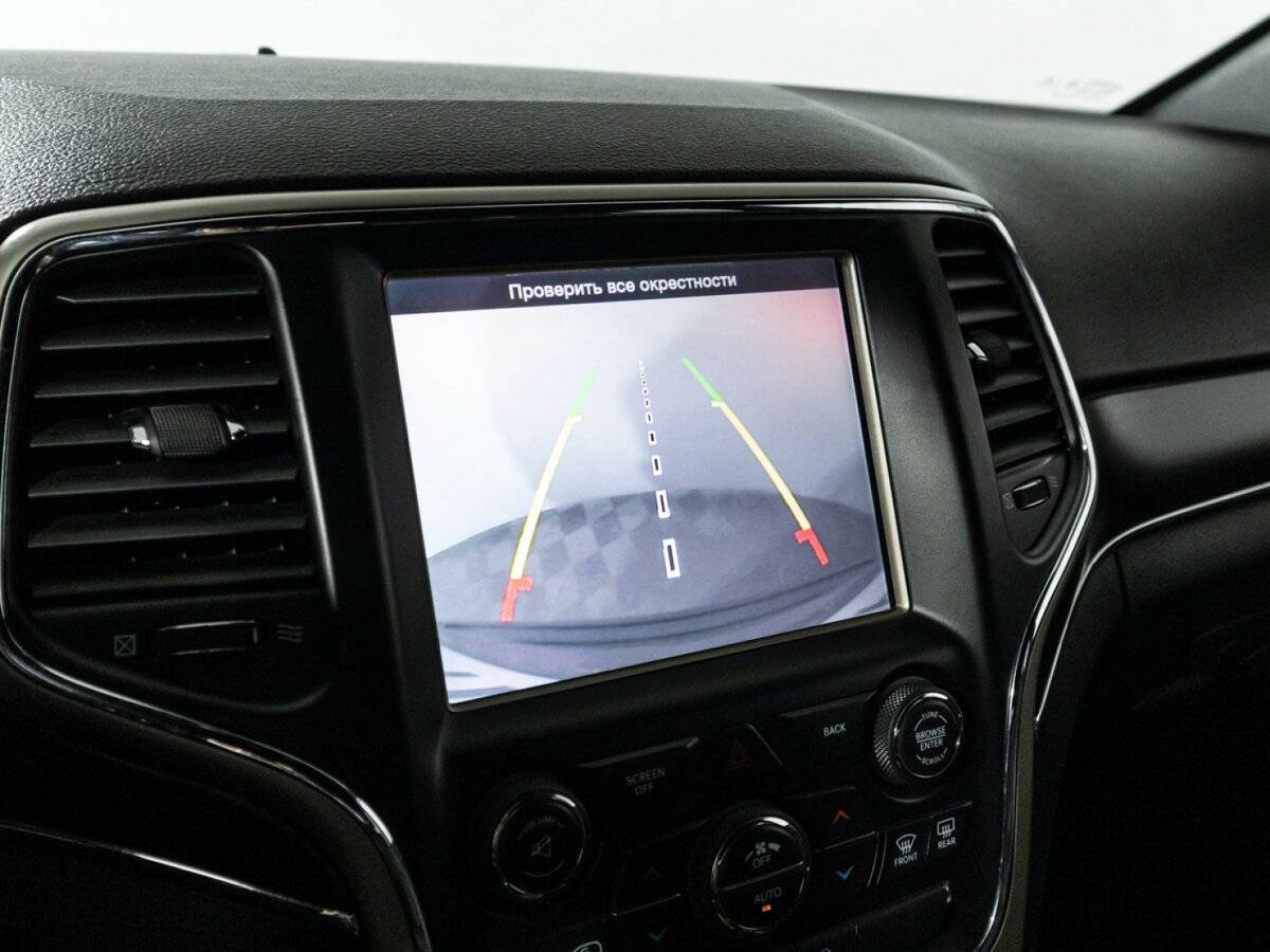 Jeep Grand Cherokee с пробегом — 2014 год. Фото: #20