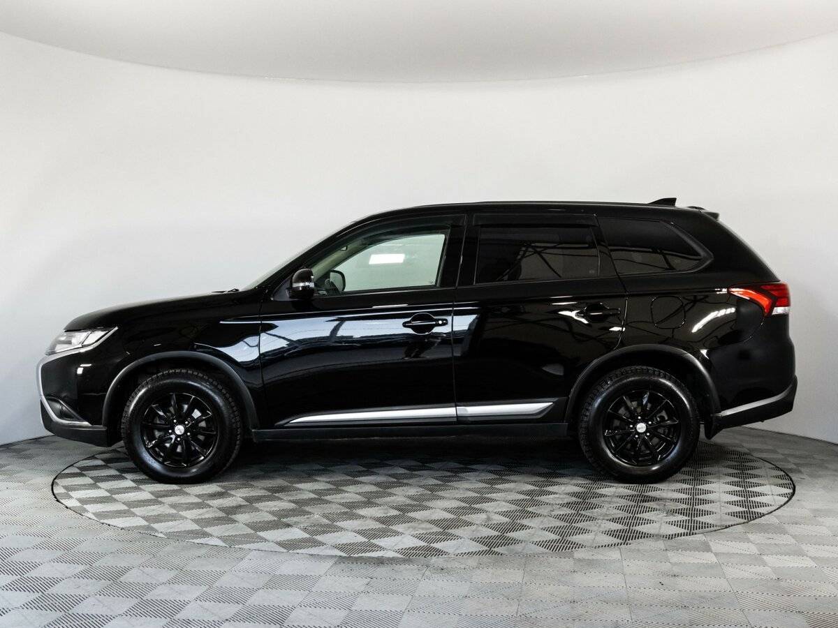 Mitsubishi Outlander с пробегом — 2020 год. Фото: #7