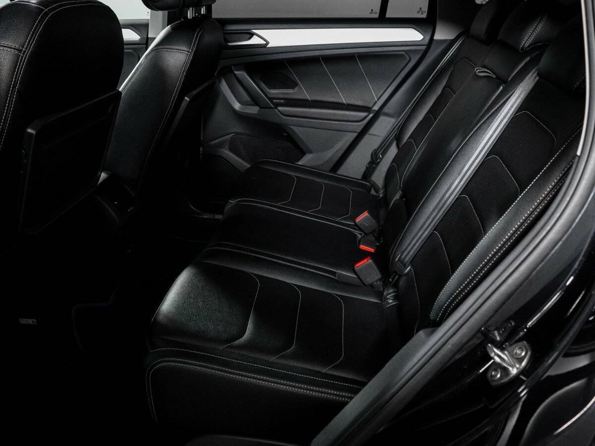 Volkswagen Tiguan с пробегом — 2020 год. Фото: #9