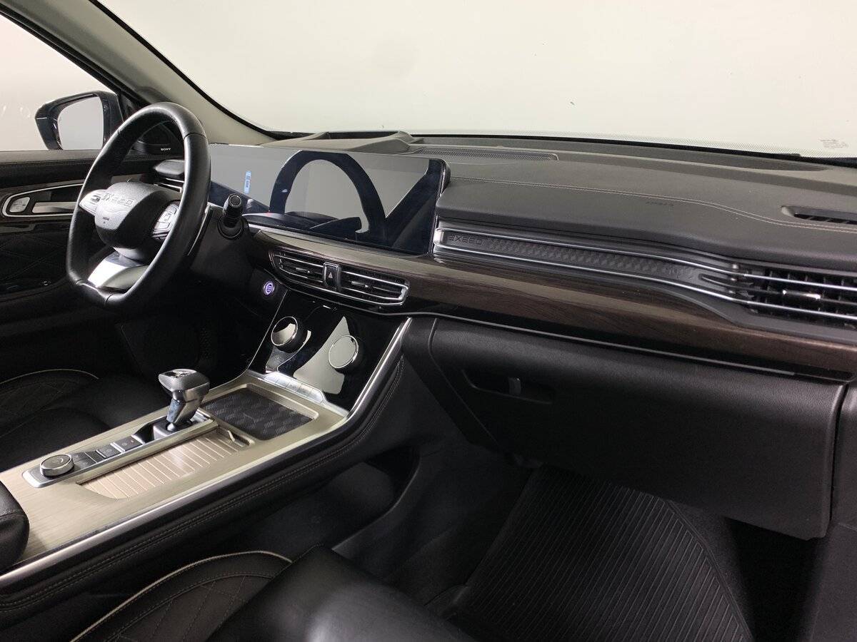 EXEED VX с пробегом — 2022 год. Фото: #12