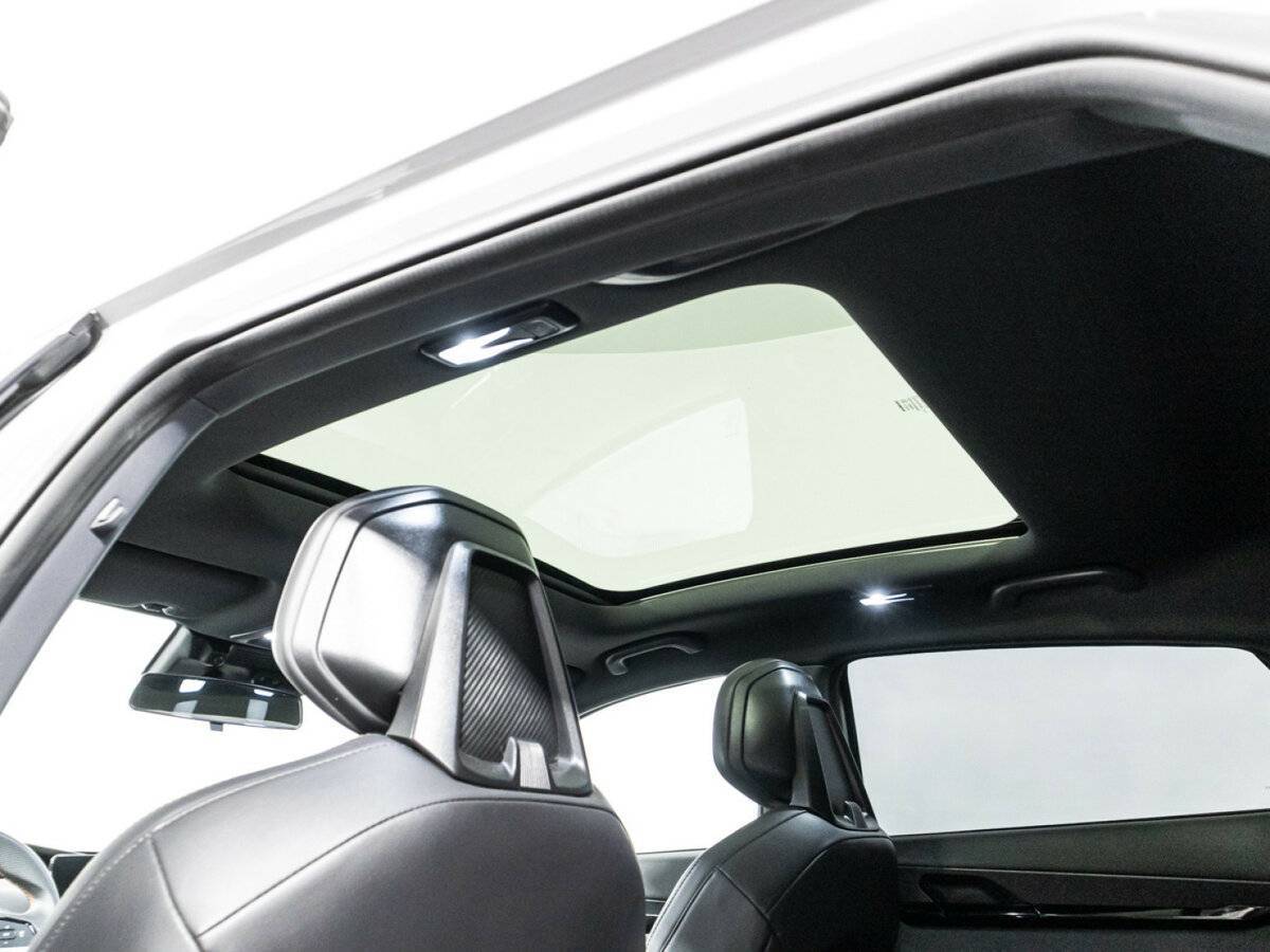 Changan UNI-V с пробегом — 2023 год. Фото: #15