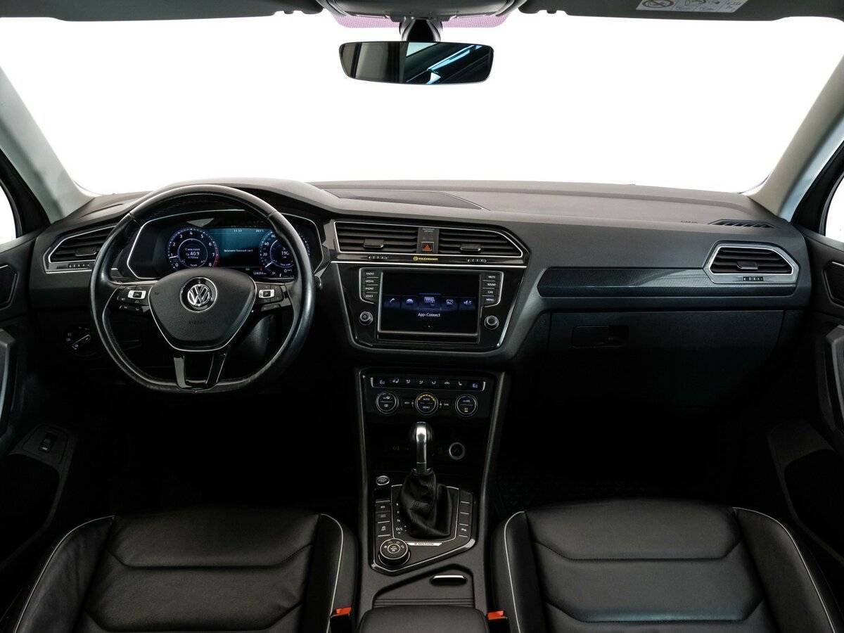 Volkswagen Tiguan с пробегом — 2017 год. Фото: #9