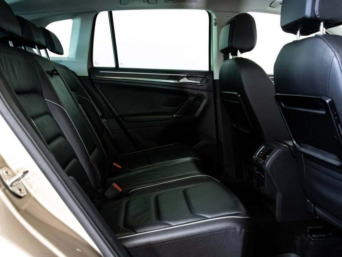 Volkswagen Tiguan с пробегом — 2017 год. Фото: #17