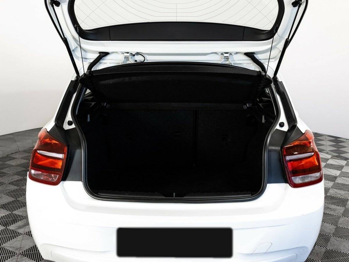 BMW 1 серии с пробегом — 2013 год. Фото: #13