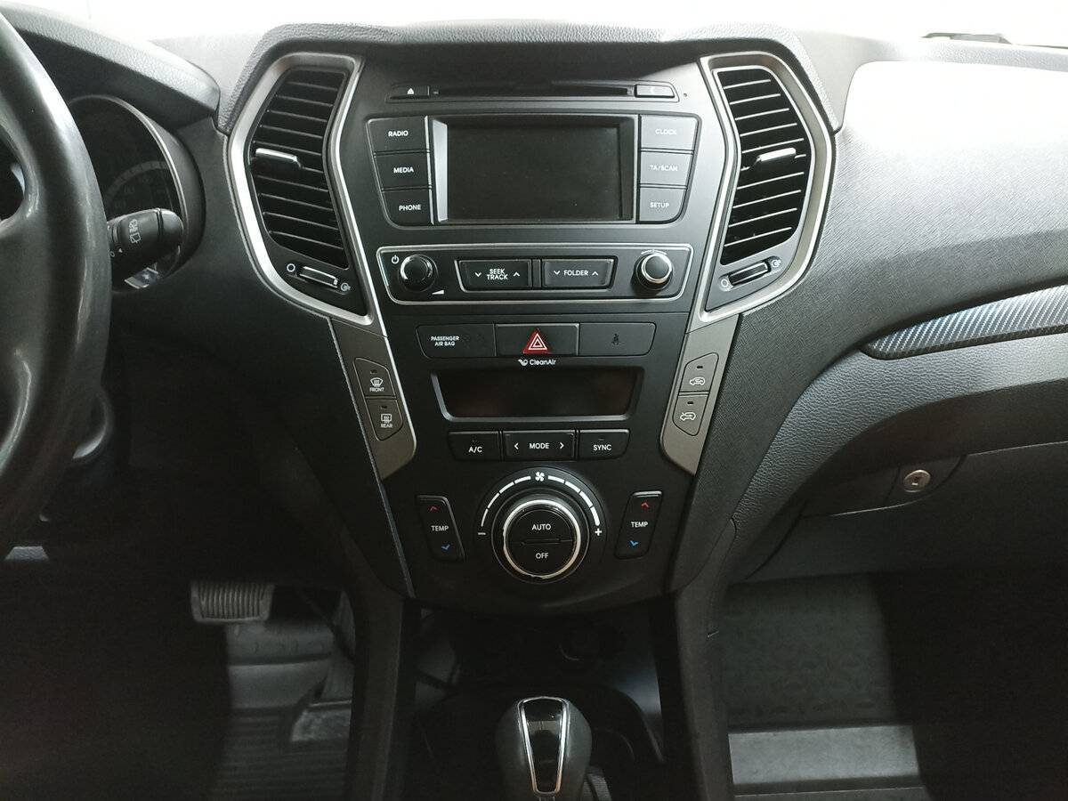 Hyundai Santa Fe с пробегом — 2017 год. Фото: #14