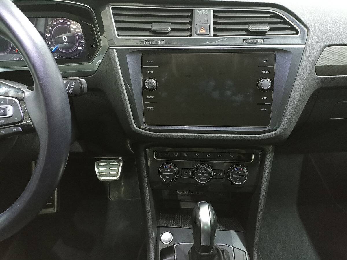 Volkswagen Tiguan с пробегом — 2020 год. Фото: #14