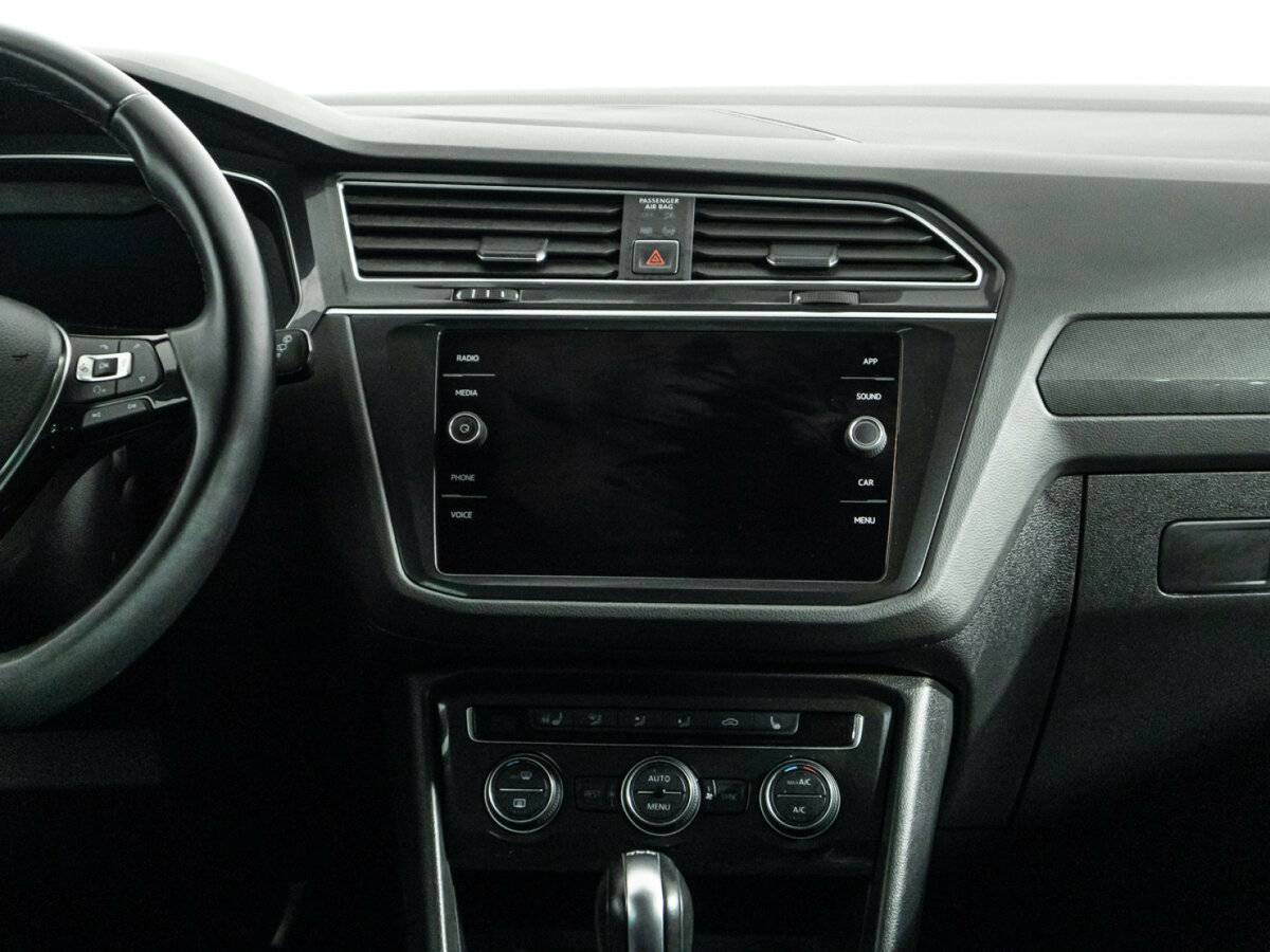 Volkswagen Tiguan с пробегом — 2018 год. Фото: #13