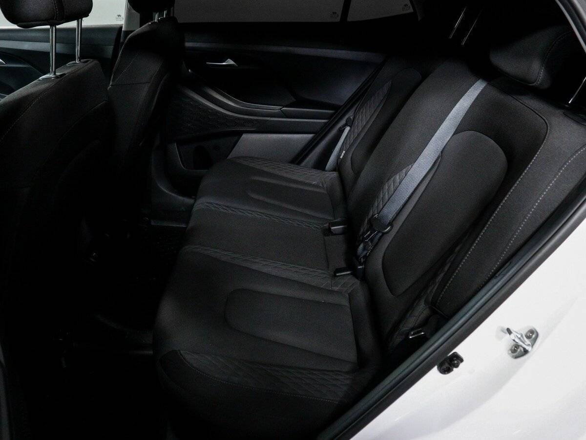 Hyundai Creta с пробегом — 2021 год. Фото: #9