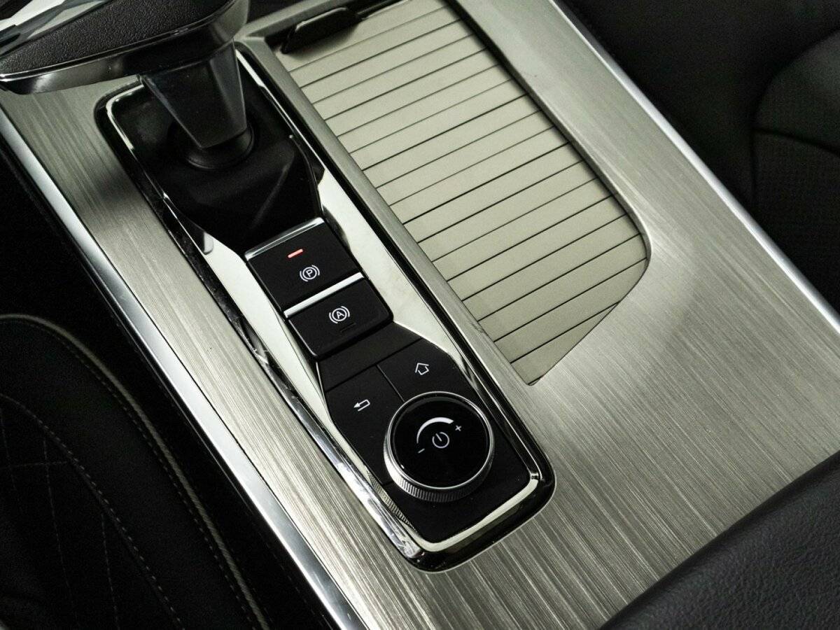 EXEED VX с пробегом — 2022 год. Фото: #21