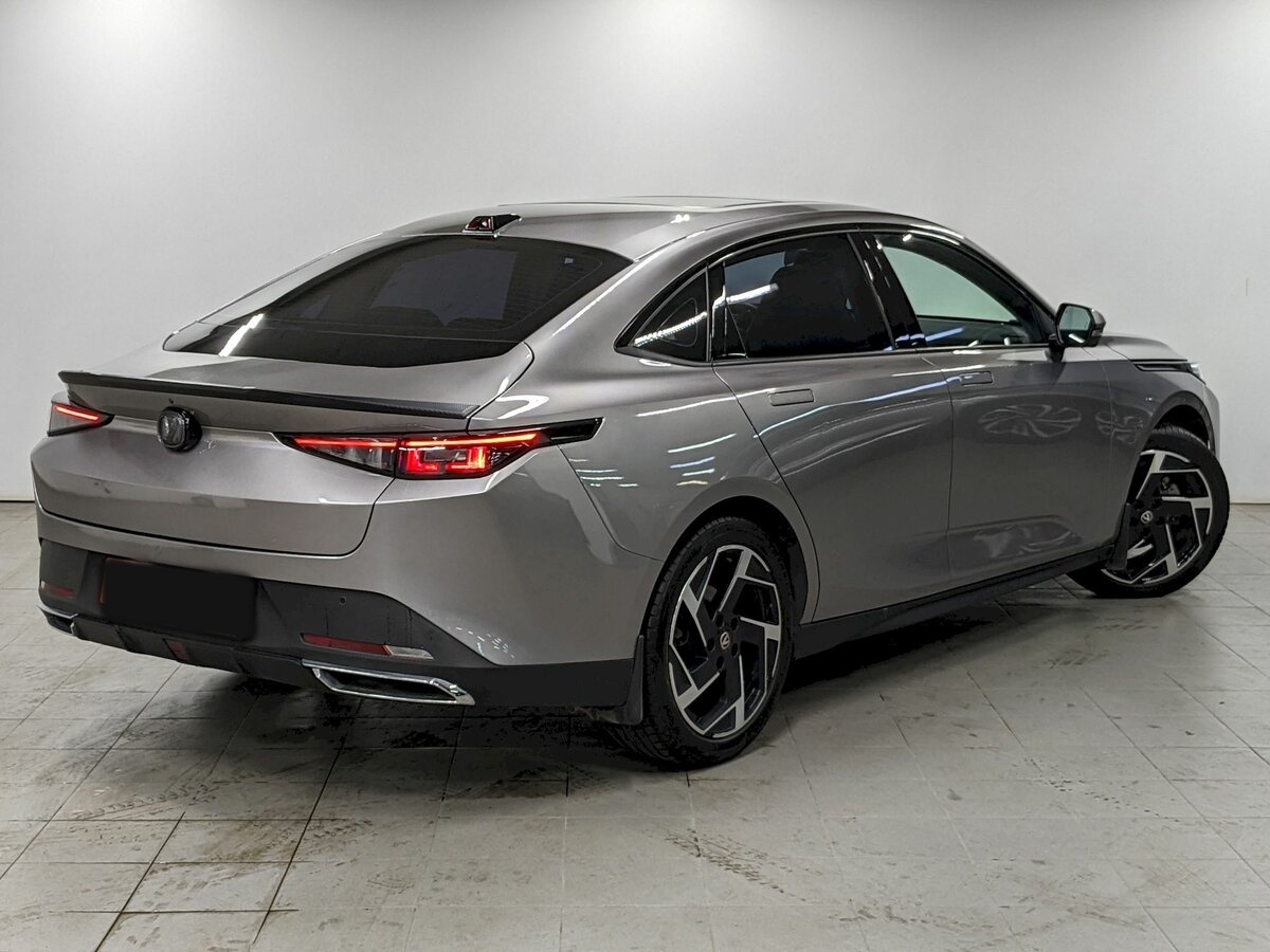 Changan Lamore с пробегом — 2023 год. Фото: #4