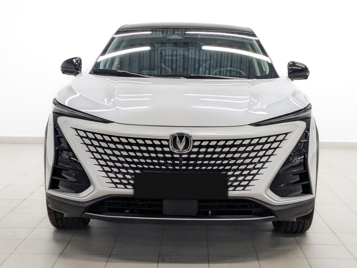 Changan UNI-T с пробегом — 2024 год. Фото: #1