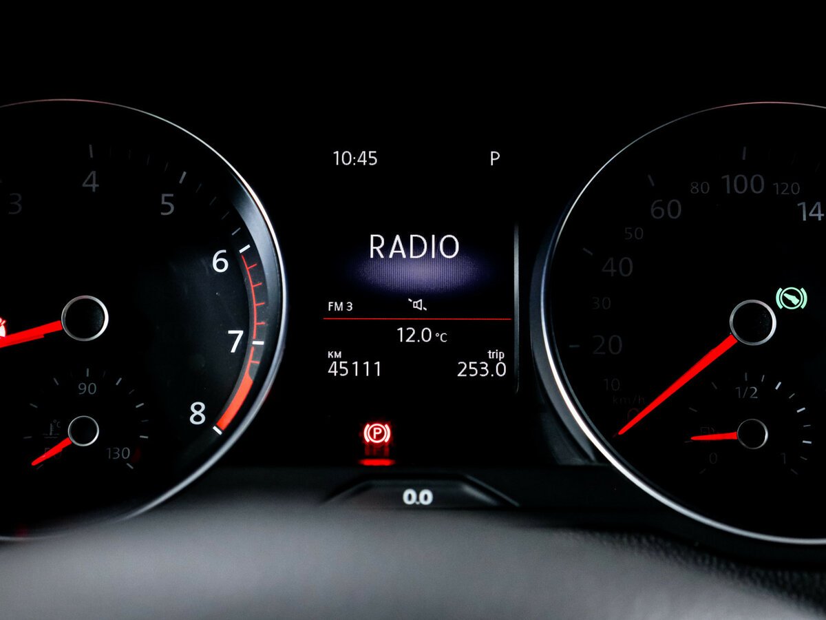 Volkswagen Passat с пробегом — 2016 год. Фото: #8