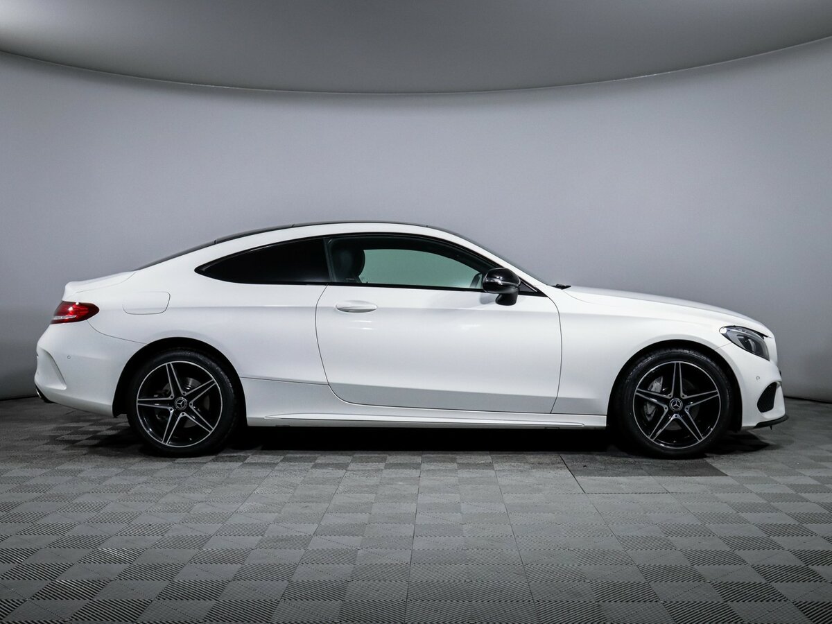 Mercedes-Benz C-Класс с пробегом — 2018 год. Фото: #3