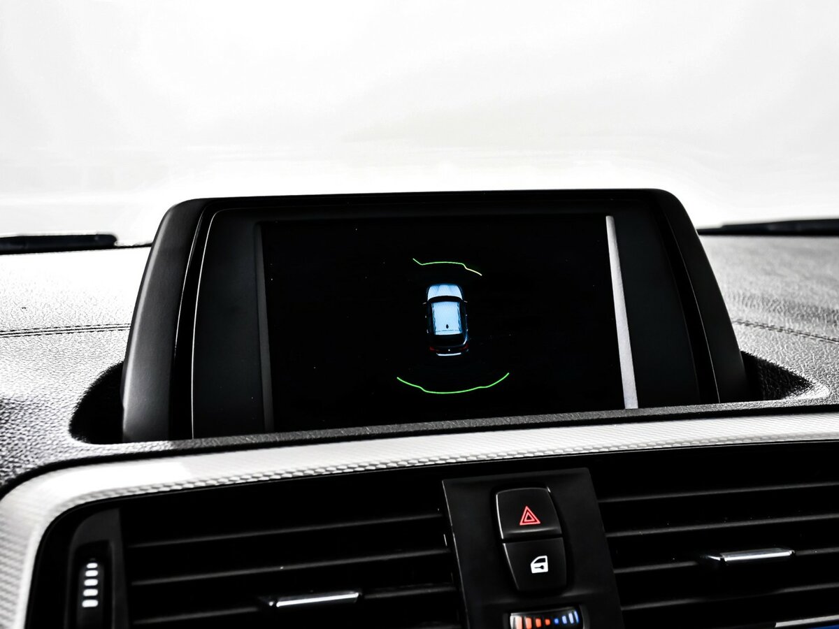 BMW 1 серии с пробегом — 2019 год. Фото: #12