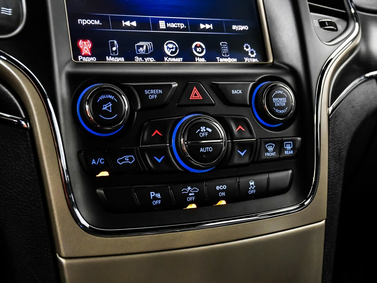 Jeep Grand Cherokee с пробегом — 2013 год. Фото: #18