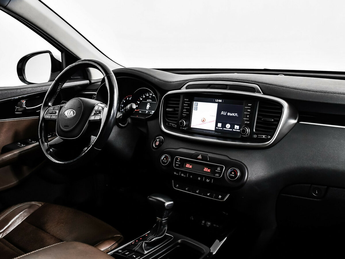 Kia Sorento с пробегом — 2019 год. Фото: #6