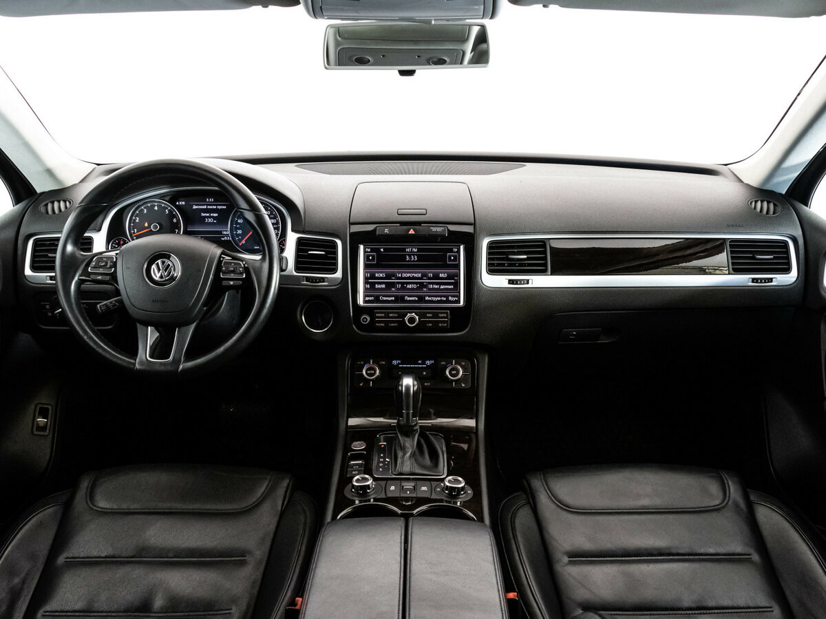 Volkswagen Touareg с пробегом — 2012 год. Фото: #7