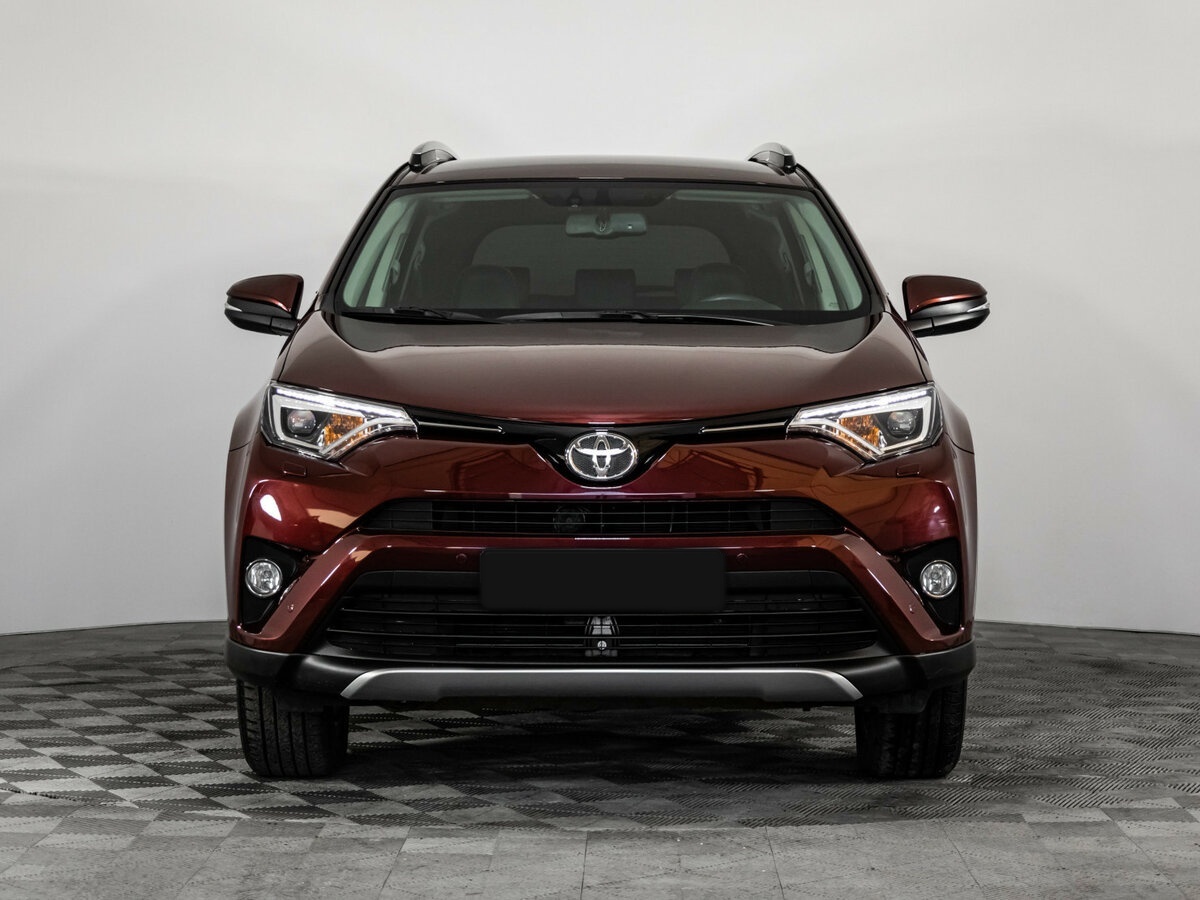 Toyota RAV4 с пробегом — 2019 год. Фото: #2
