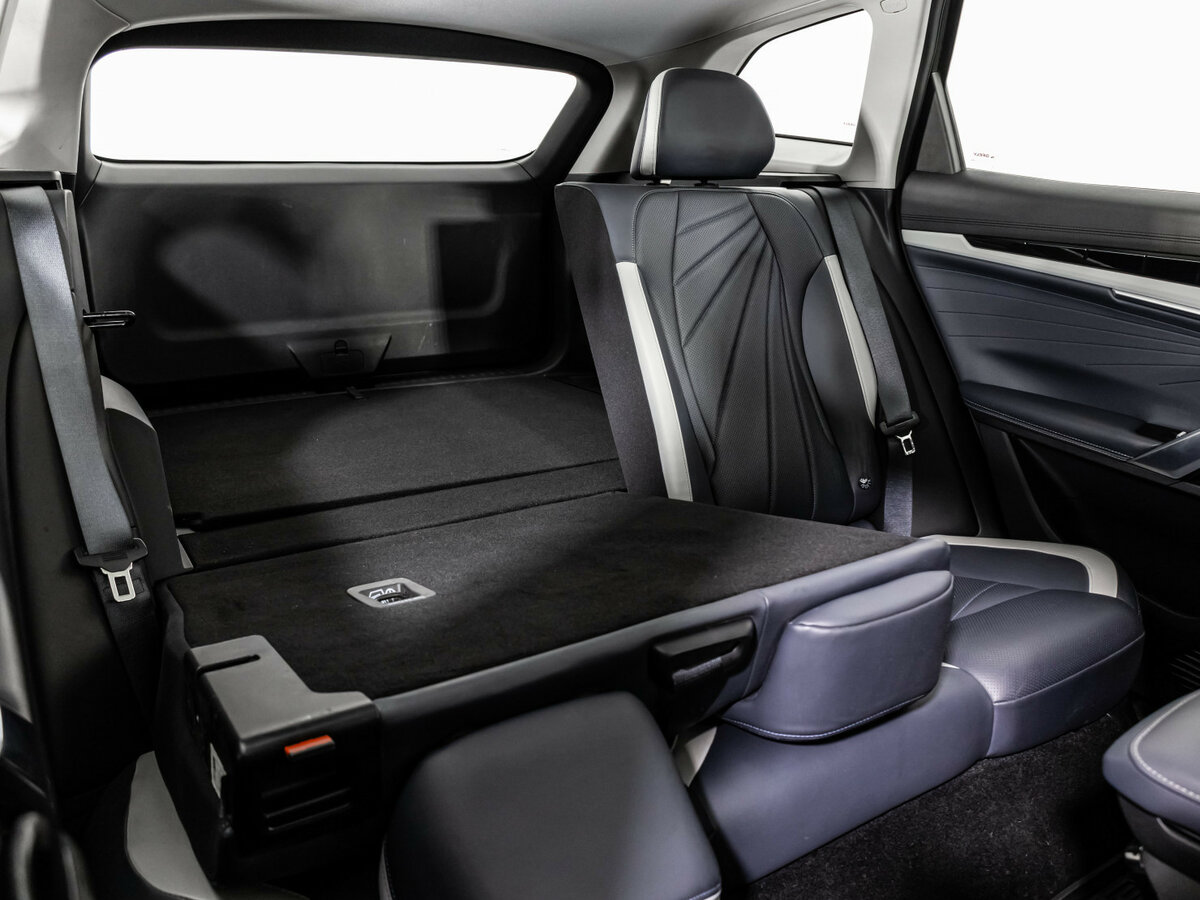 Geely Atlas с пробегом — 2023 год. Фото: #20