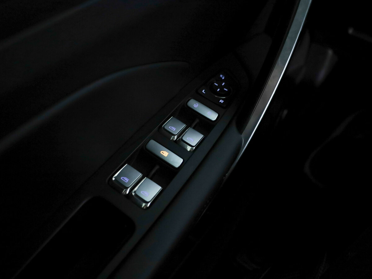 Geely Atlas Pro с пробегом — 2022 год. Фото: #1