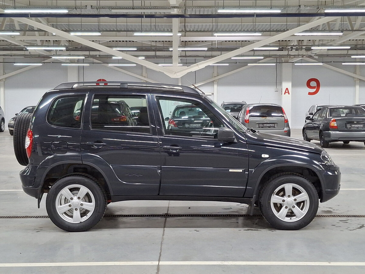 Chevrolet Niva с пробегом — 2017 год. Фото: #3