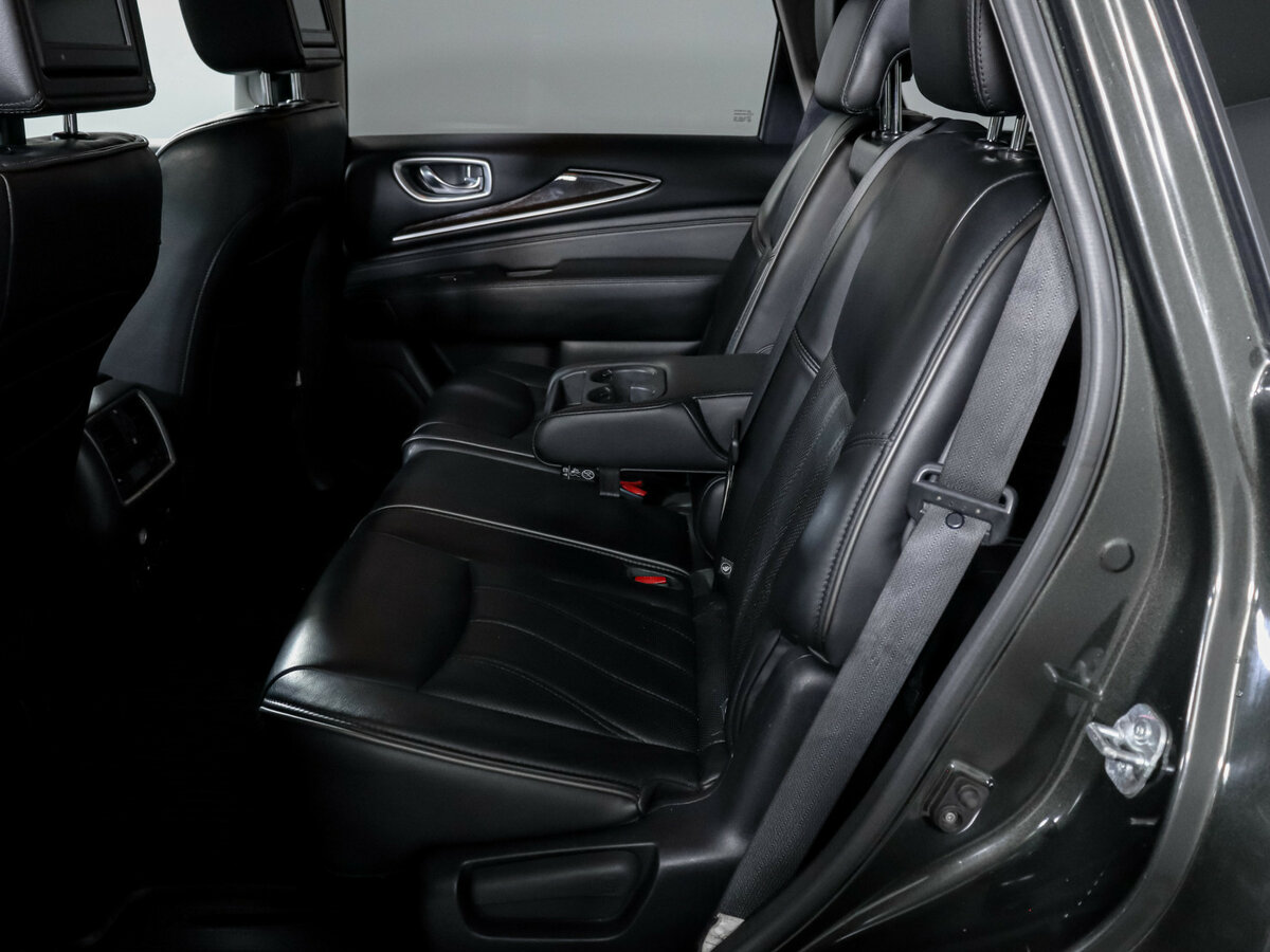 Infiniti QX60 с пробегом — 2014 год. Фото: #9