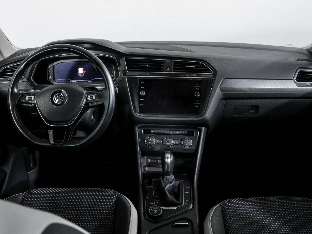 Volkswagen Tiguan с пробегом — 2020 год. Фото: #9