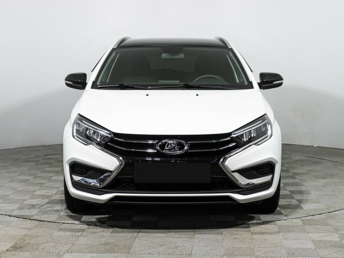 Lada (ВАЗ) Vesta с пробегом — 2024 год. Фото: #1