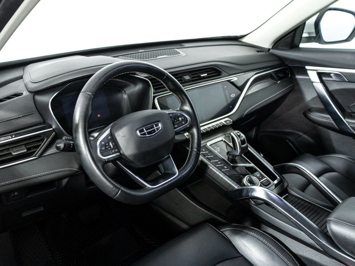 Geely Atlas Pro с пробегом — 2023 год. Фото: #10