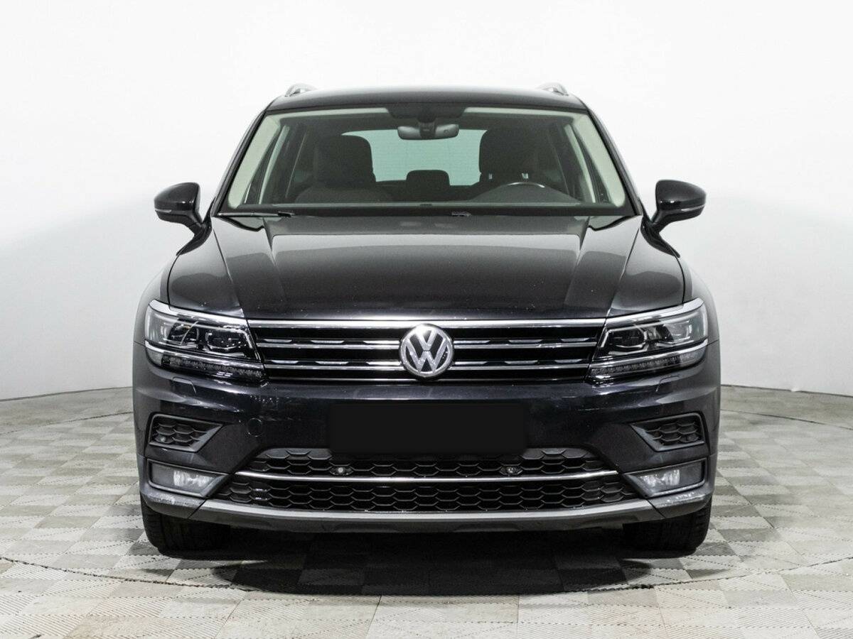 Volkswagen Tiguan с пробегом — 2018 год. Фото: #1