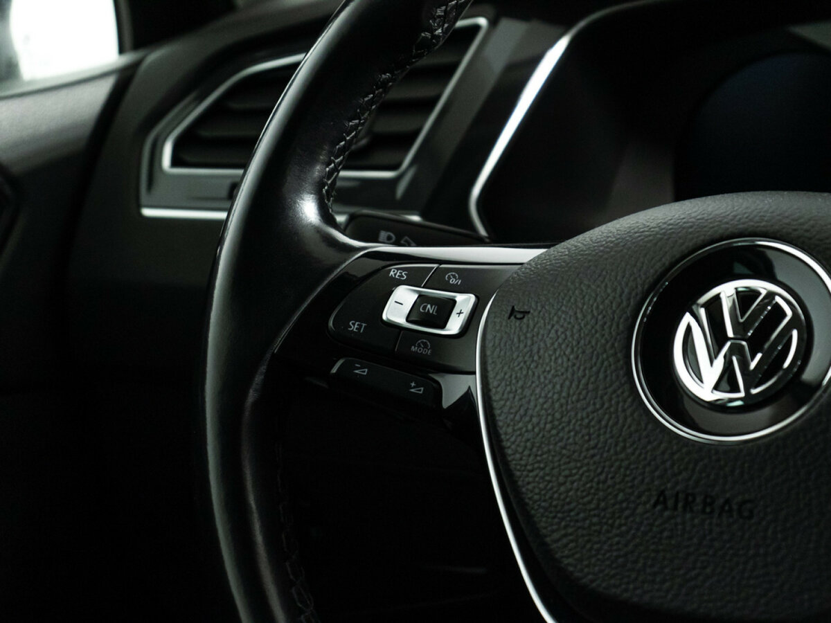 Volkswagen Tiguan с пробегом — 2018 год. Фото: #16