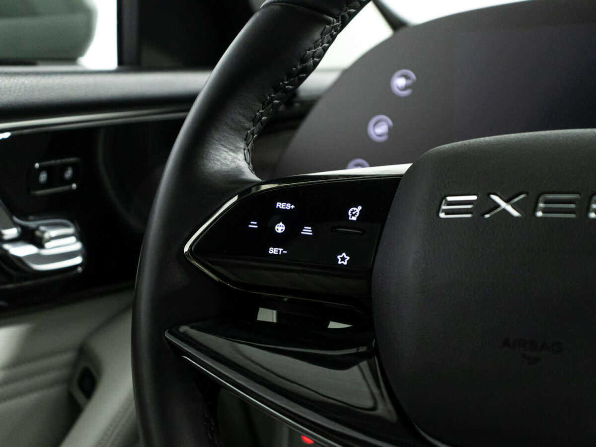 EXEED RX с пробегом — 2023 год. Фото: #17