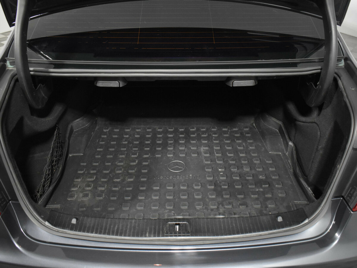 Mercedes-Benz E-Класс с пробегом — 2014 год. Фото: #15