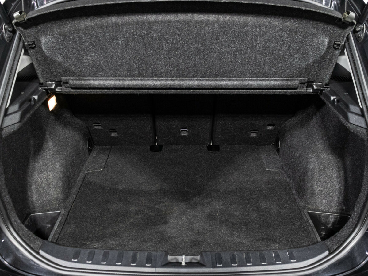 BMW X1 с пробегом — 2014 год. Фото: #16