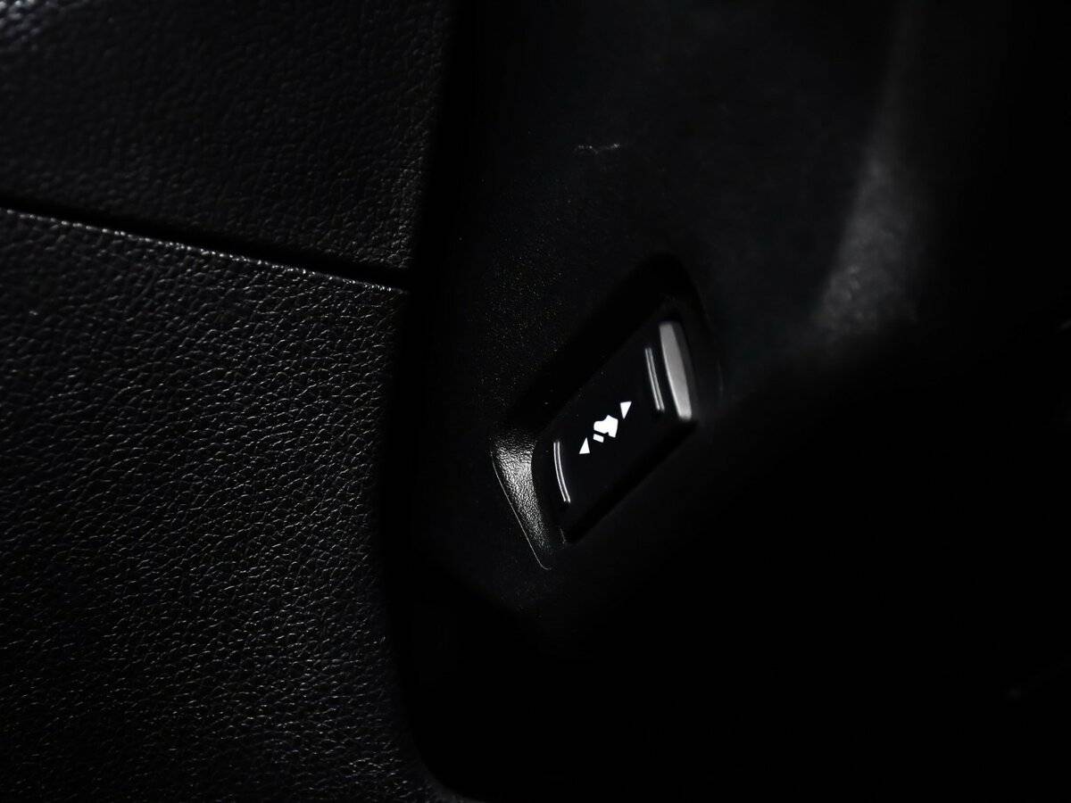 Ford Explorer с пробегом — 2018 год. Фото: #19