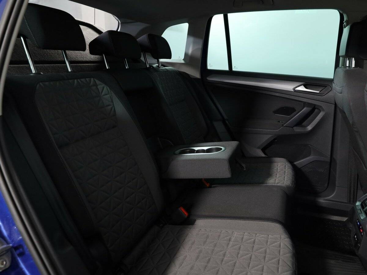 Volkswagen Tiguan с пробегом — 2021 год. Фото: #17