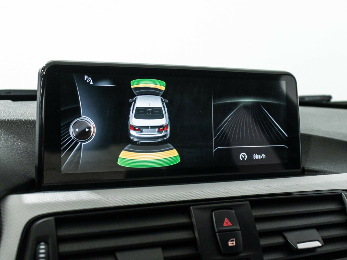 BMW 3 серии с пробегом — 2017 год. Фото: #16