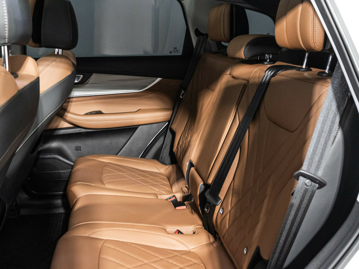 Chery Tiggo 8 Pro Max с пробегом — 2023 год. Фото: #8